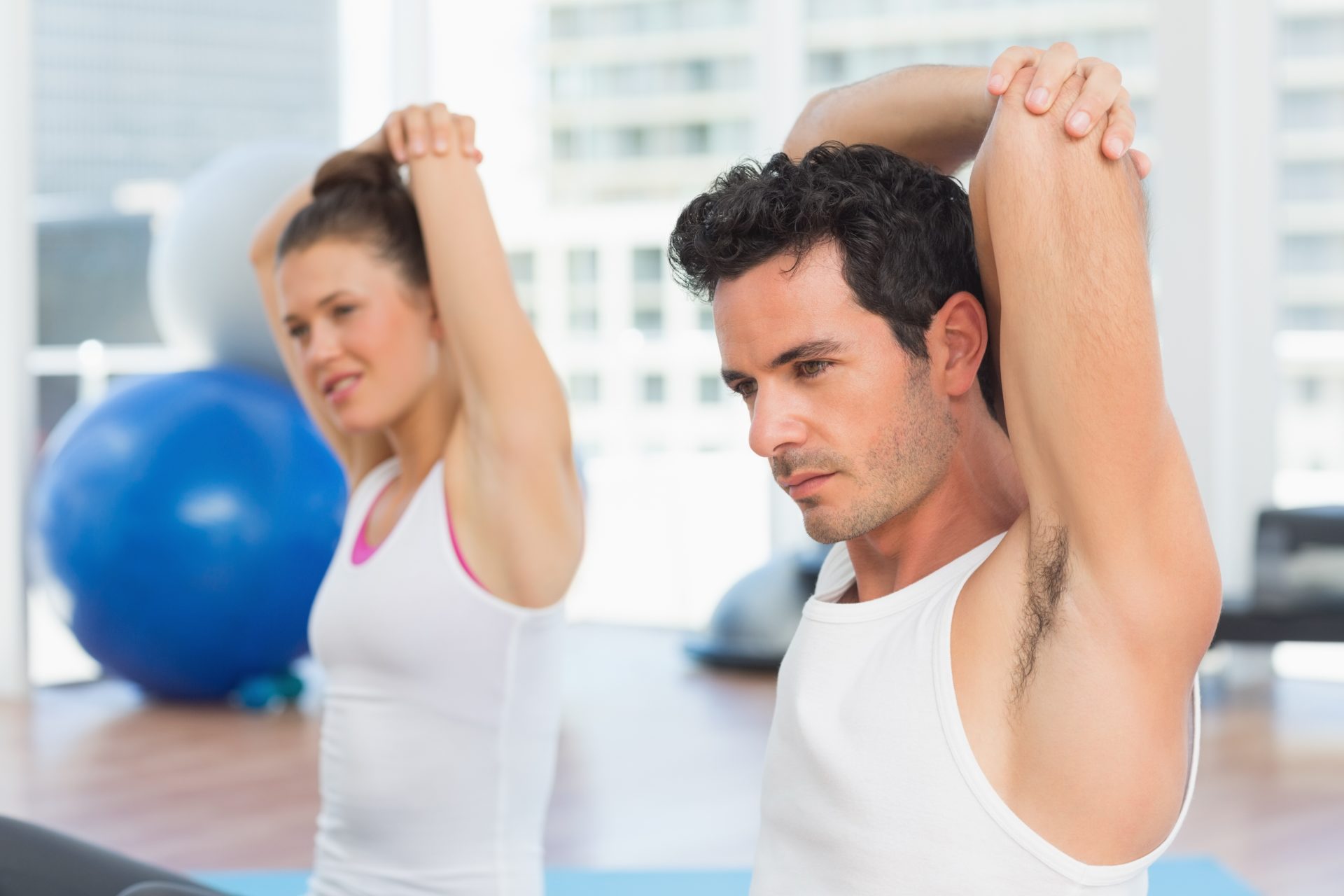 Static stretching vs. dynamic stretching: Why you need both
